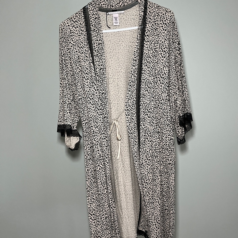 Victoria’s Secret jersey-knit Cheetah robe